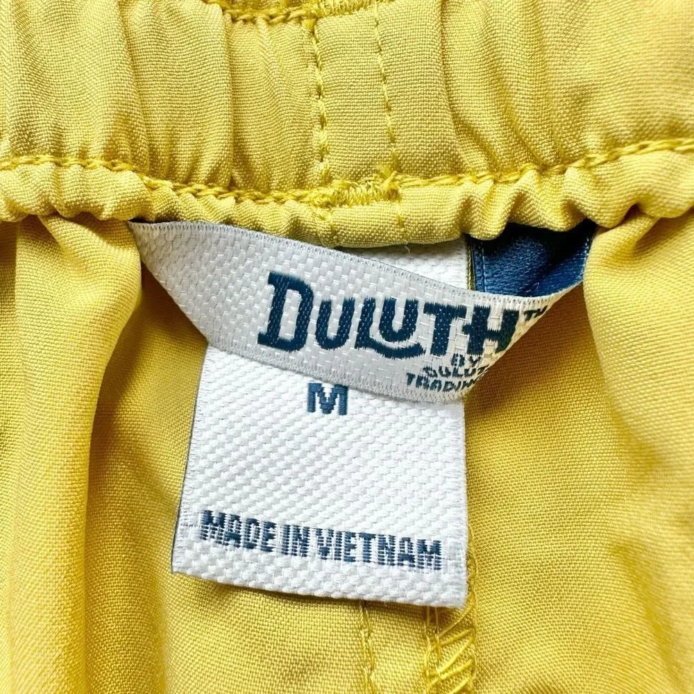 🆕Duluth Trading Co Men’s Yellow Pier Genius Unlined Swim Shorts